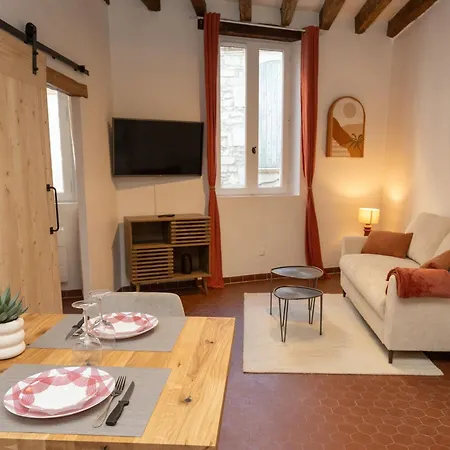 Le Nostradamus - Hypercentre - Clim - Wifi Appartement Saint-Rémy-de-Provence Buitenkant foto